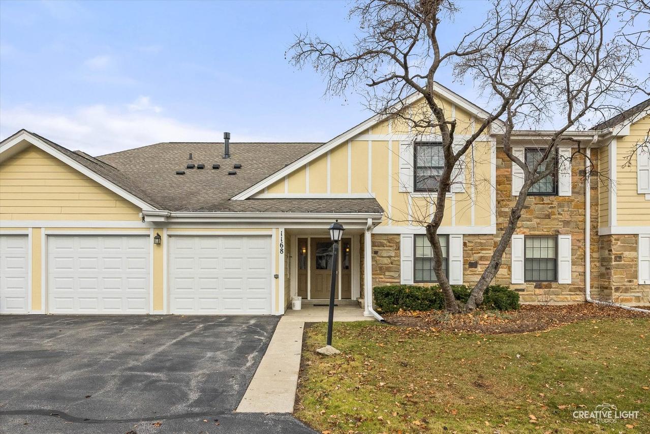 1168 Buckingham Ct. #A1, Wheeling, IL 60090