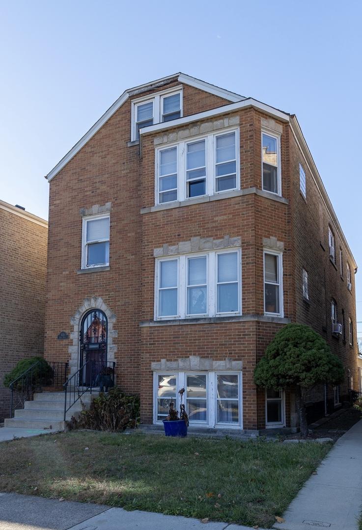 1626 S Home Ave., Berwyn, IL 60402