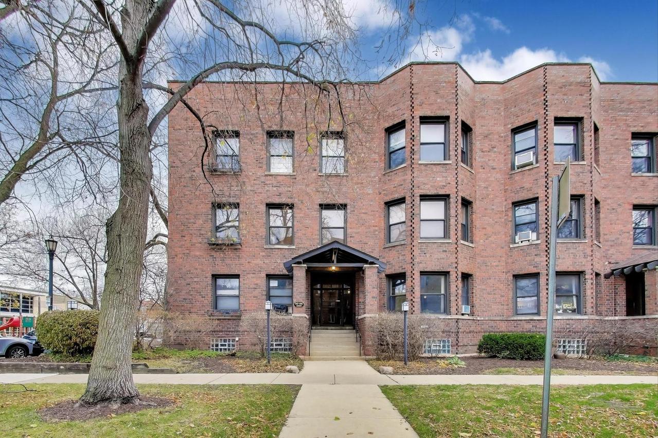 847 Judson Ave. #2, Evanston, IL 60202