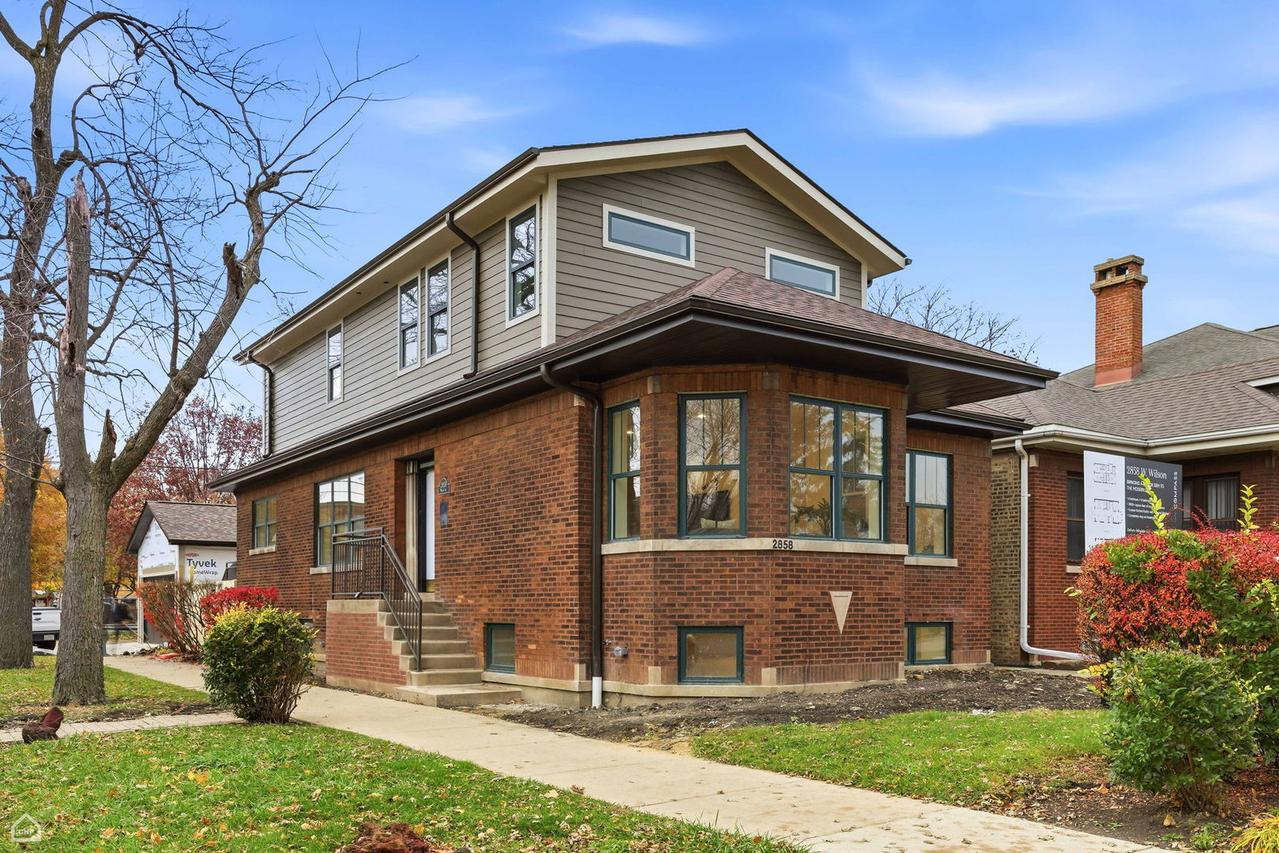 [Address Hidden by Seller], Chicago, IL 60625