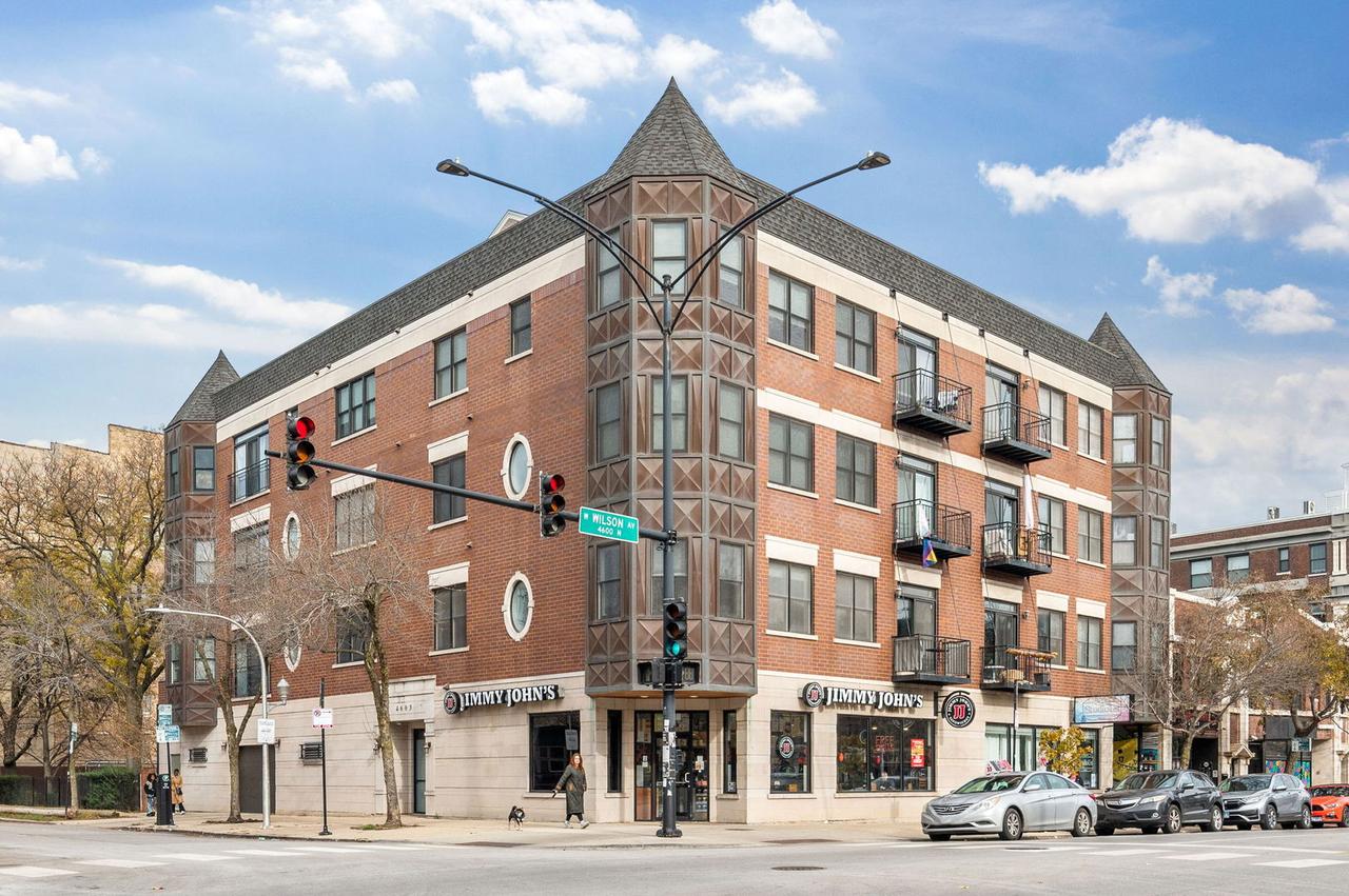 [Address Hidden by Seller], Chicago, IL 60640