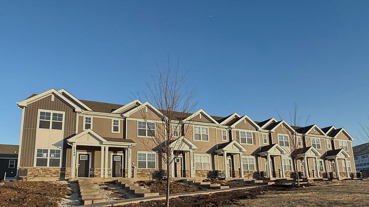 2249 Riesling Rd., Oswego, IL 60543