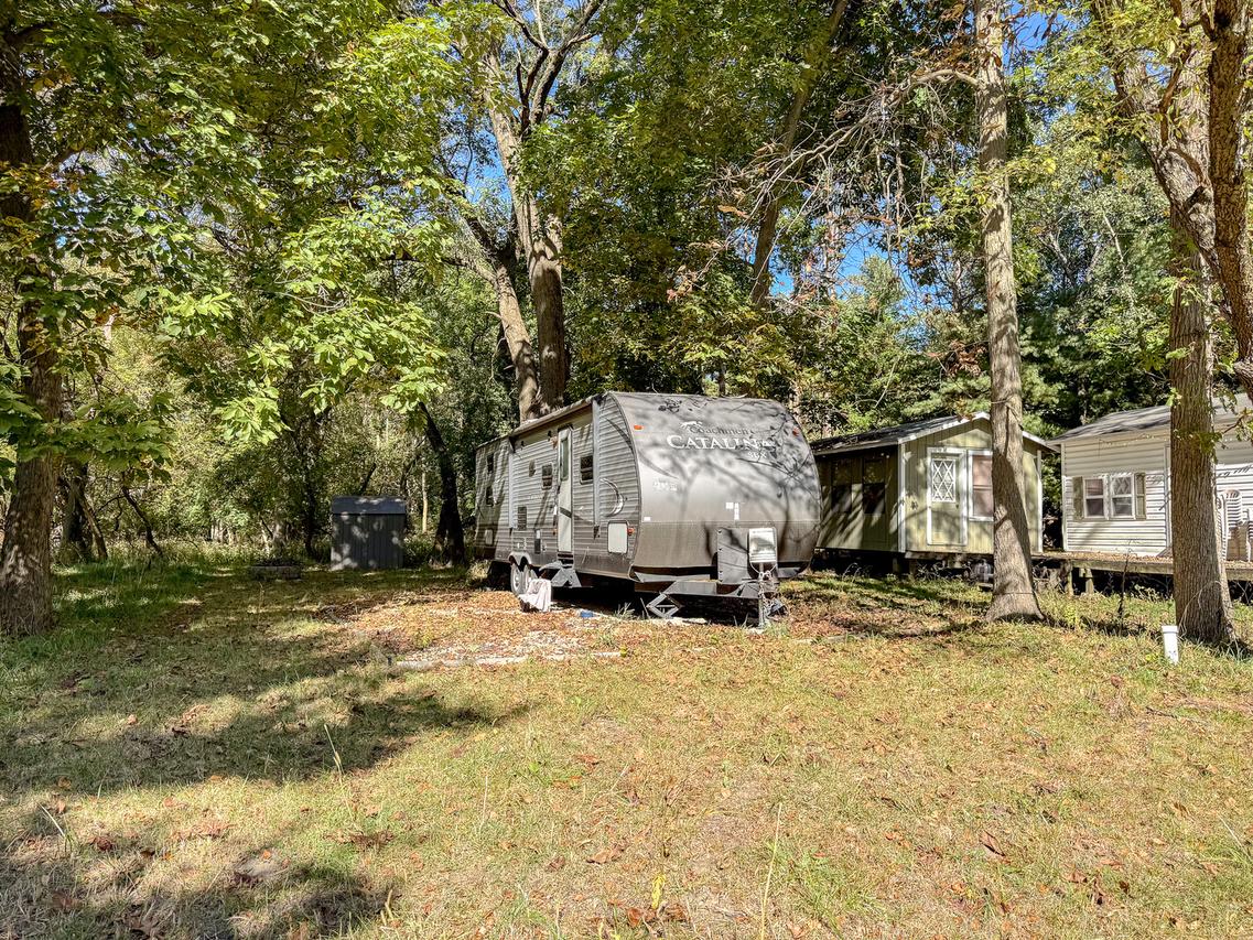 11/247 Woodhaven, Sublette, IL 61367