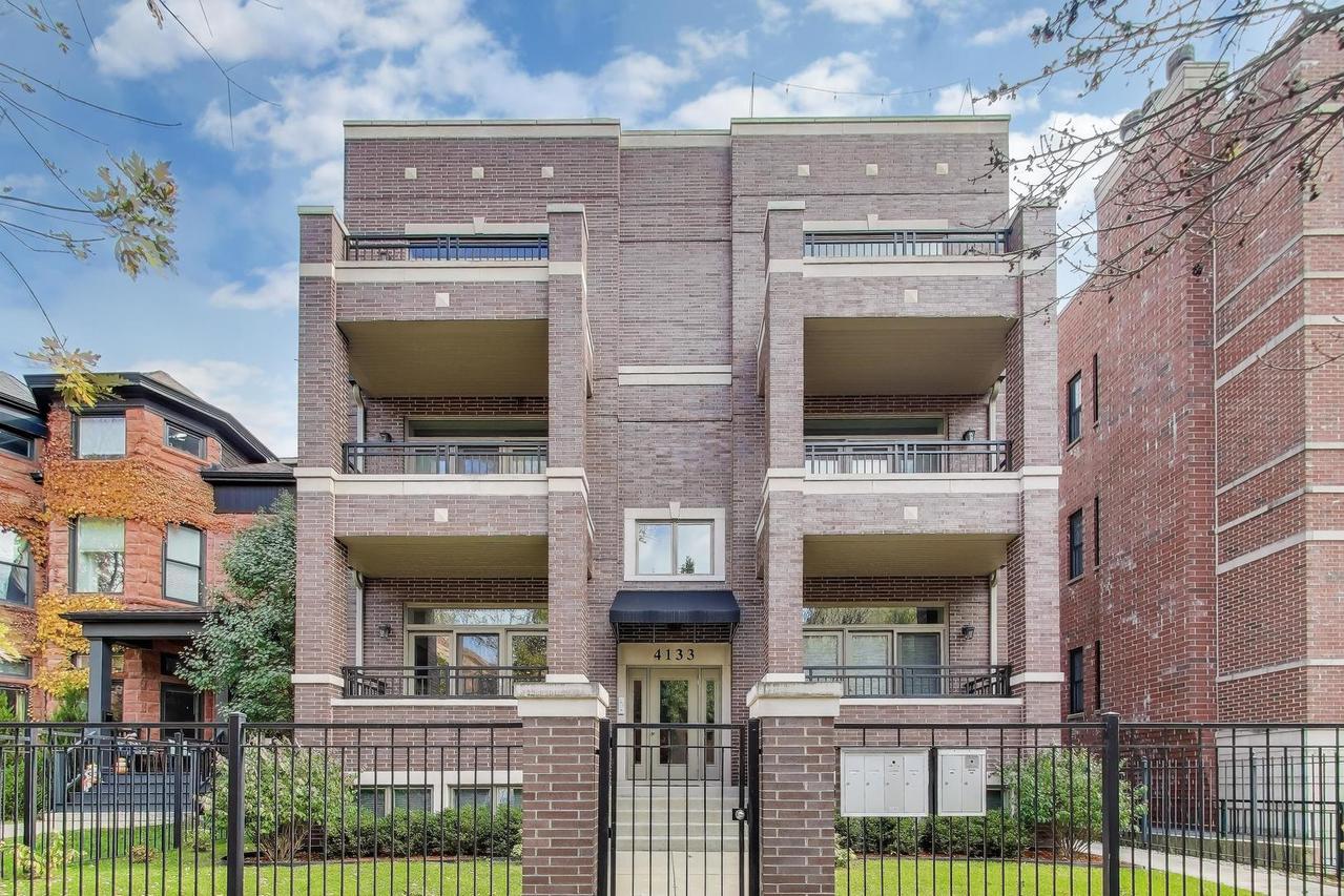 4135 N Kenmore Ave. #1E, Chicago, IL 60613