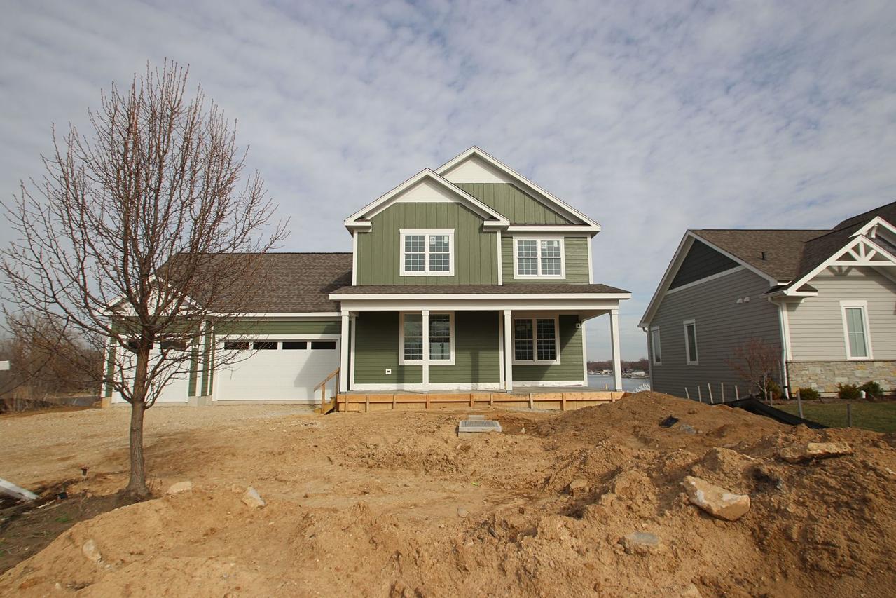 40609 N North Newport Dr., Antioch, IL 60002