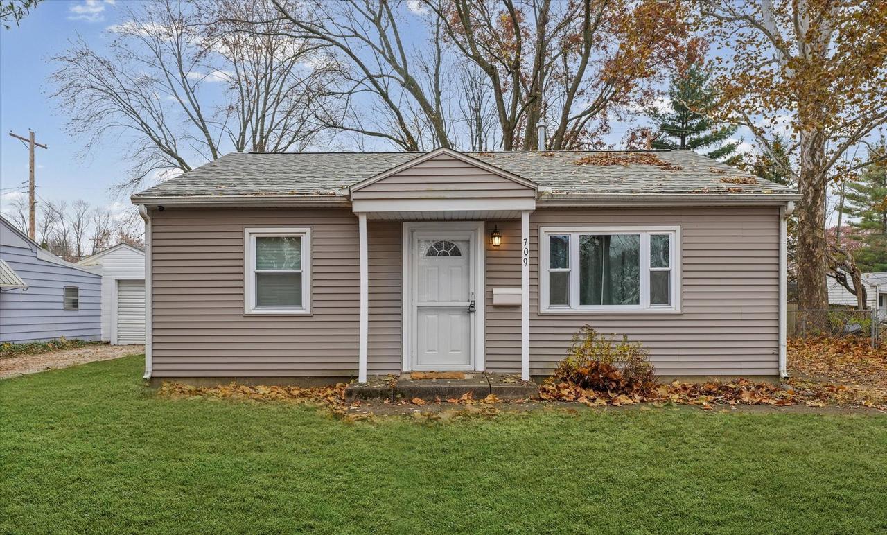 709 E Michigan Ave., Urbana, IL 61801