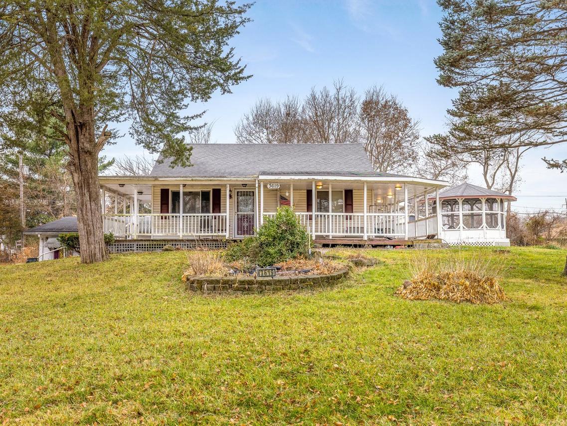 3619 Chippewa Ave., Rockford, IL 61102