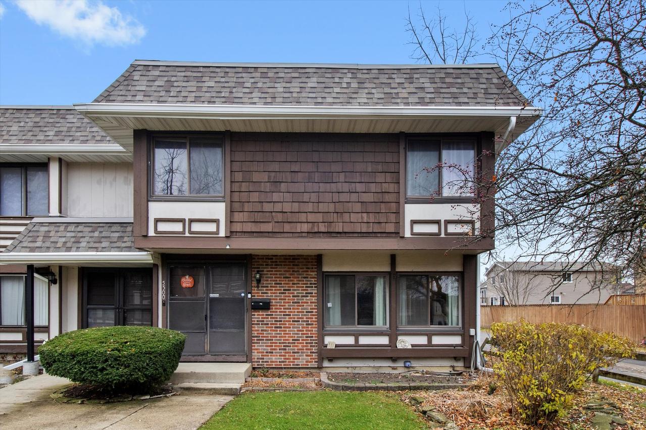 5500 Montibello Dr., Hanover Park, IL 60133