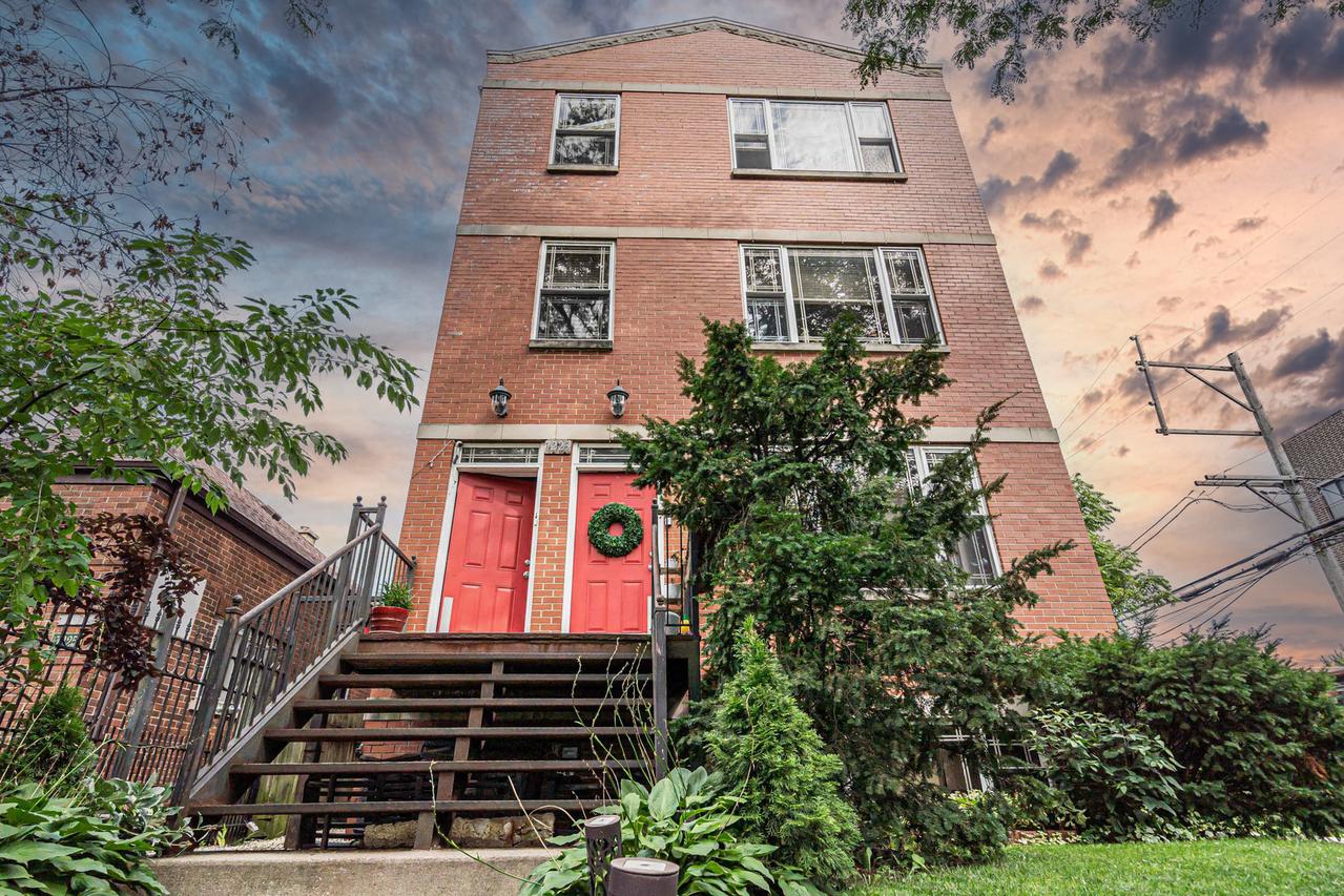 7223 N Oakley Ave. #1E, Chicago, IL 60645