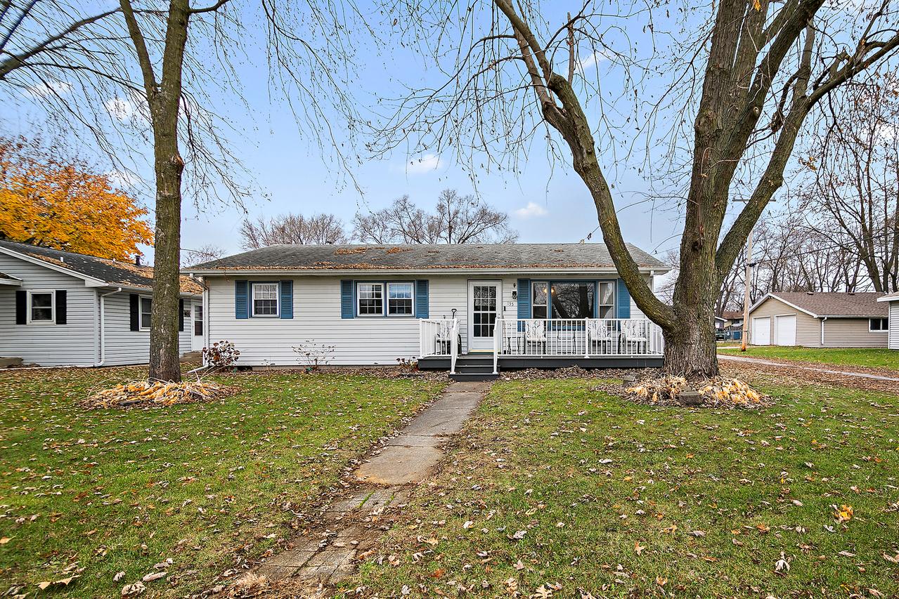 135 S Jackson Ave., Bradley, IL 60915