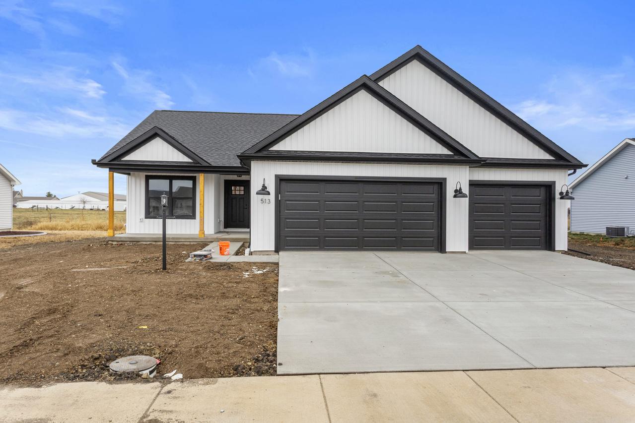 513 Patterson Dr., Fisher, IL 61843