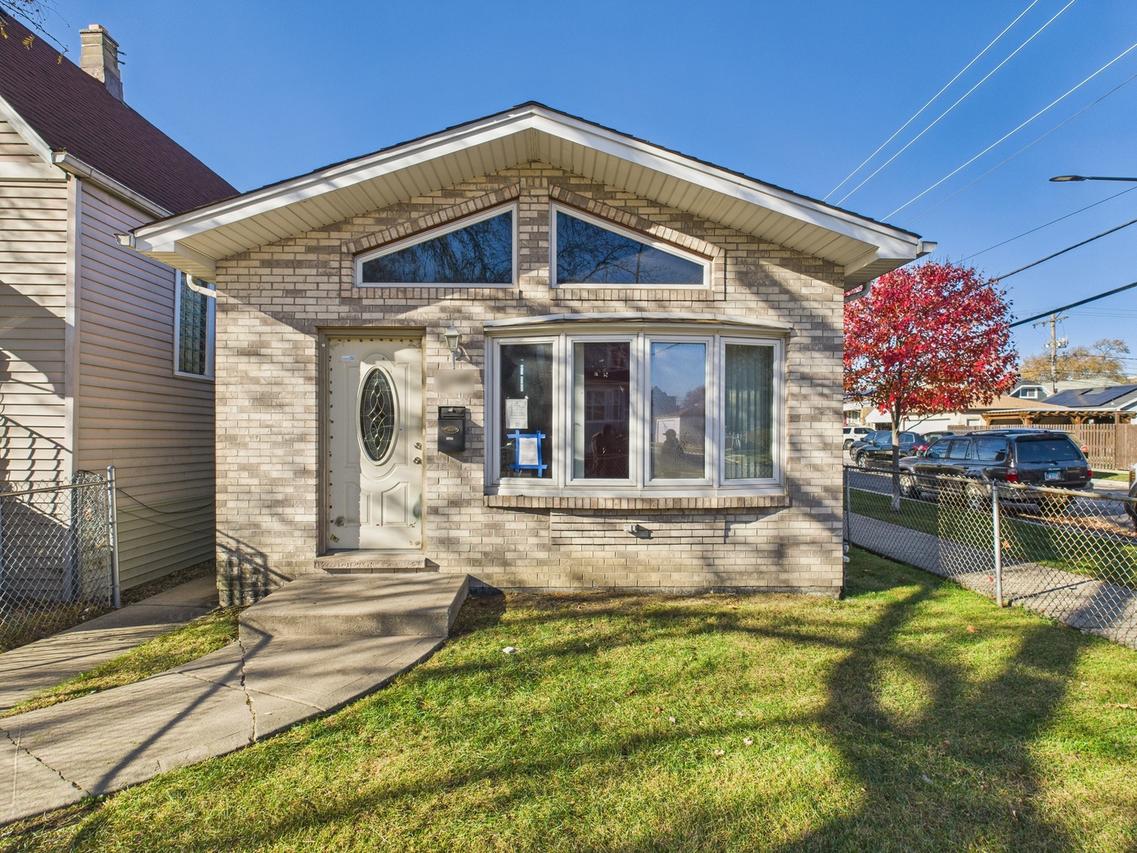 3200 S 54th Ave., Cicero, IL 60804
