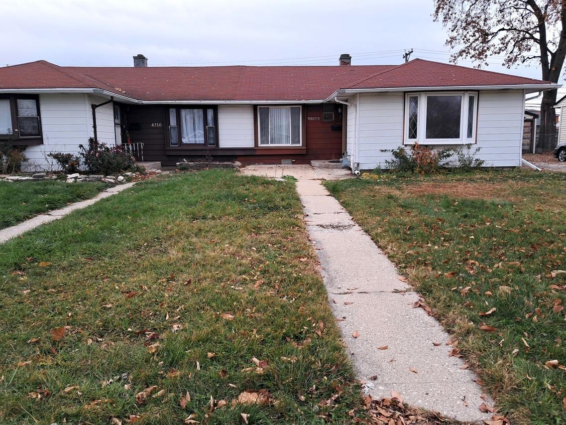 4308 W 87th Pl., Hometown, IL 60456