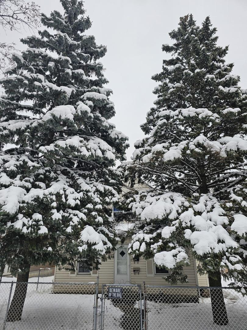 2609 Gilboa Ave., Zion, IL 60099