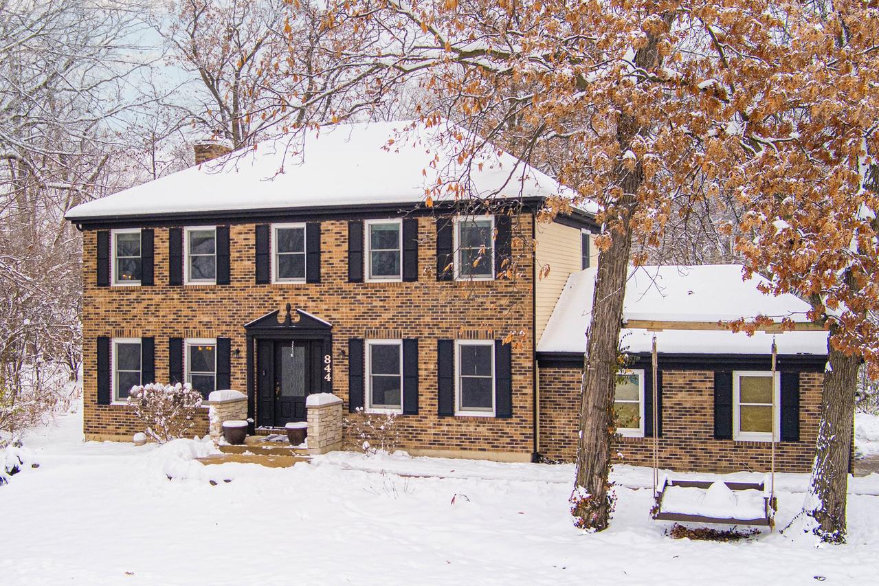 844 Bonnie Brae Ln., Bolingbrook, IL 60440