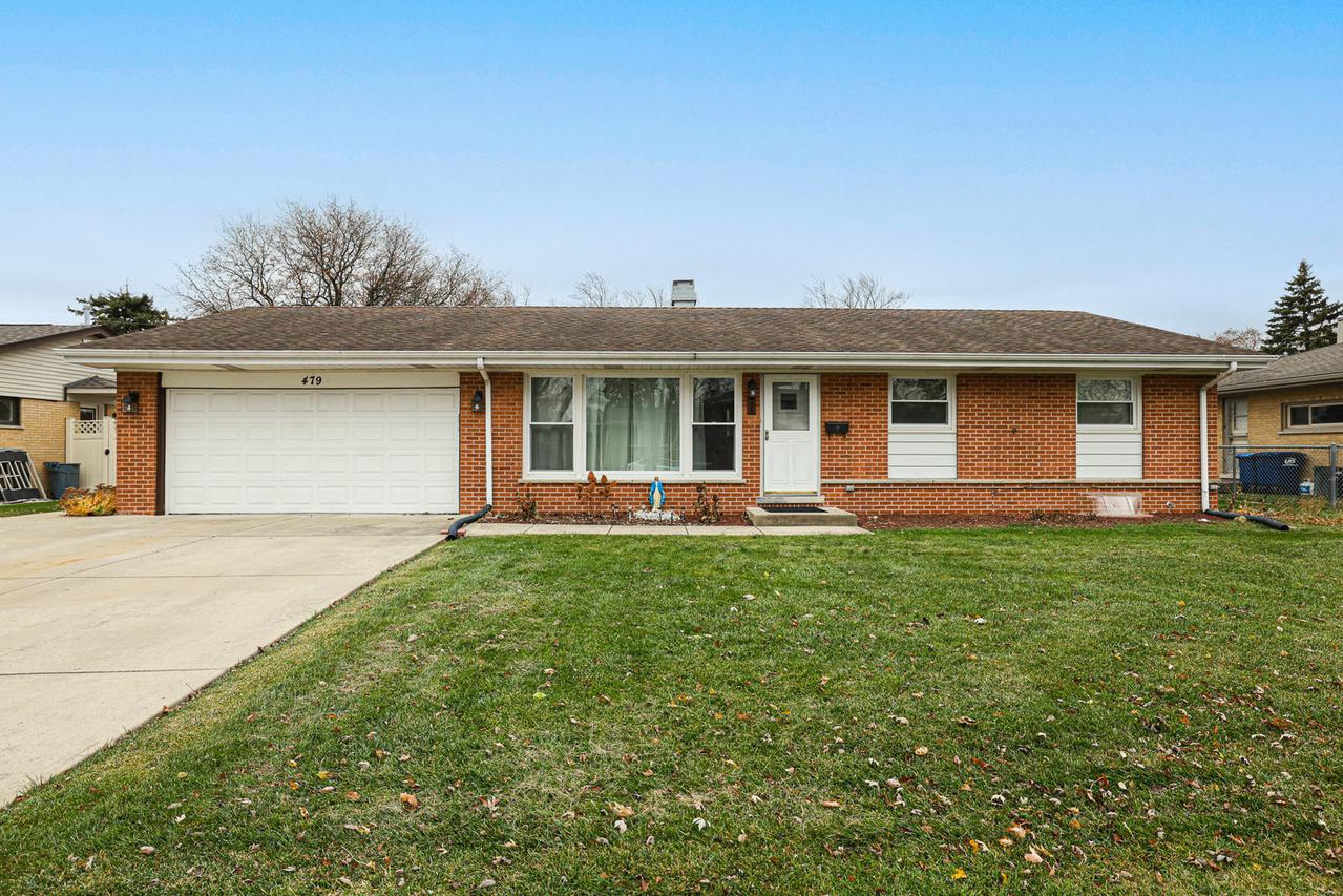 479 Munroe Cir., Des Plaines, IL 60016