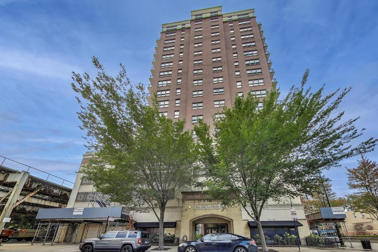 5 E 14th Pl. #501, Chicago, IL 60605