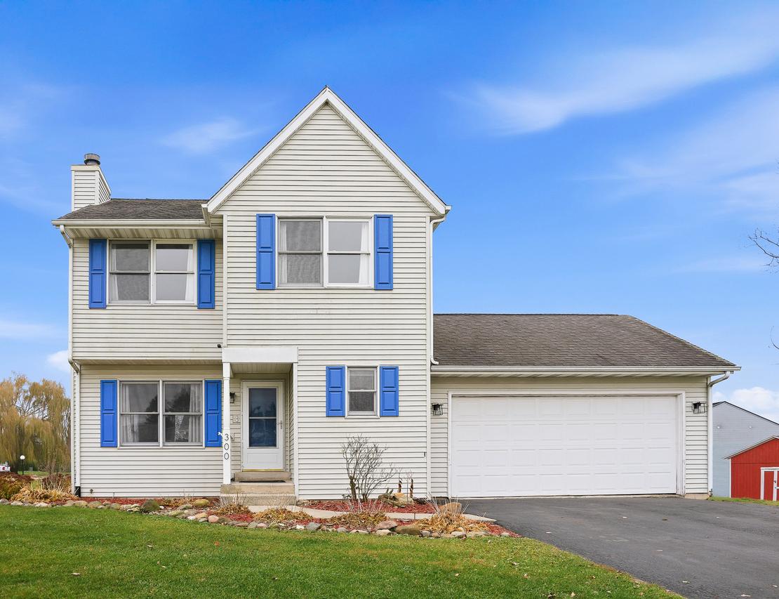 300 Forest Dr., Kirkland, IL 60146