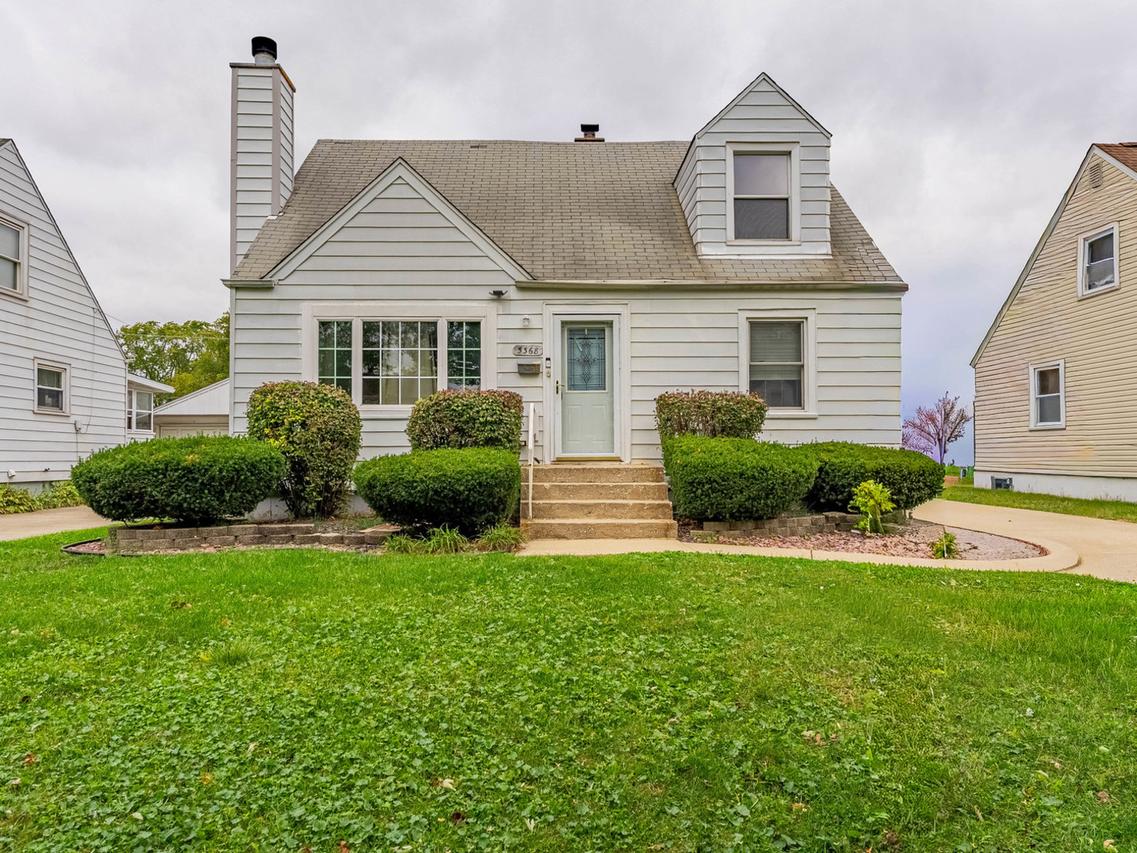 5368 Otto Pl., Oak Lawn, IL 60453