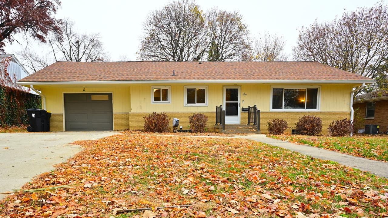 139 Eastview Dr., Normal, IL 61761