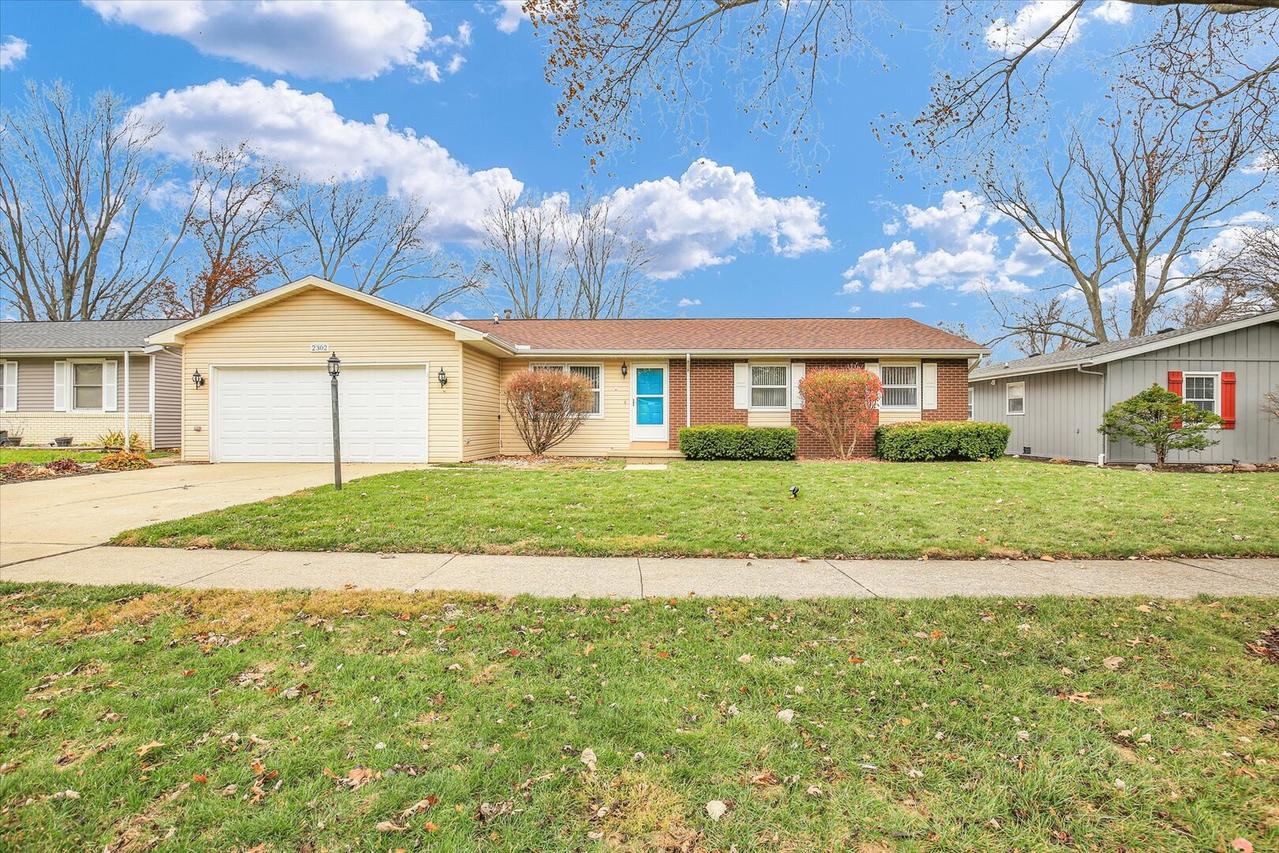 2302 Blackthorn Dr., Champaign, IL 61821