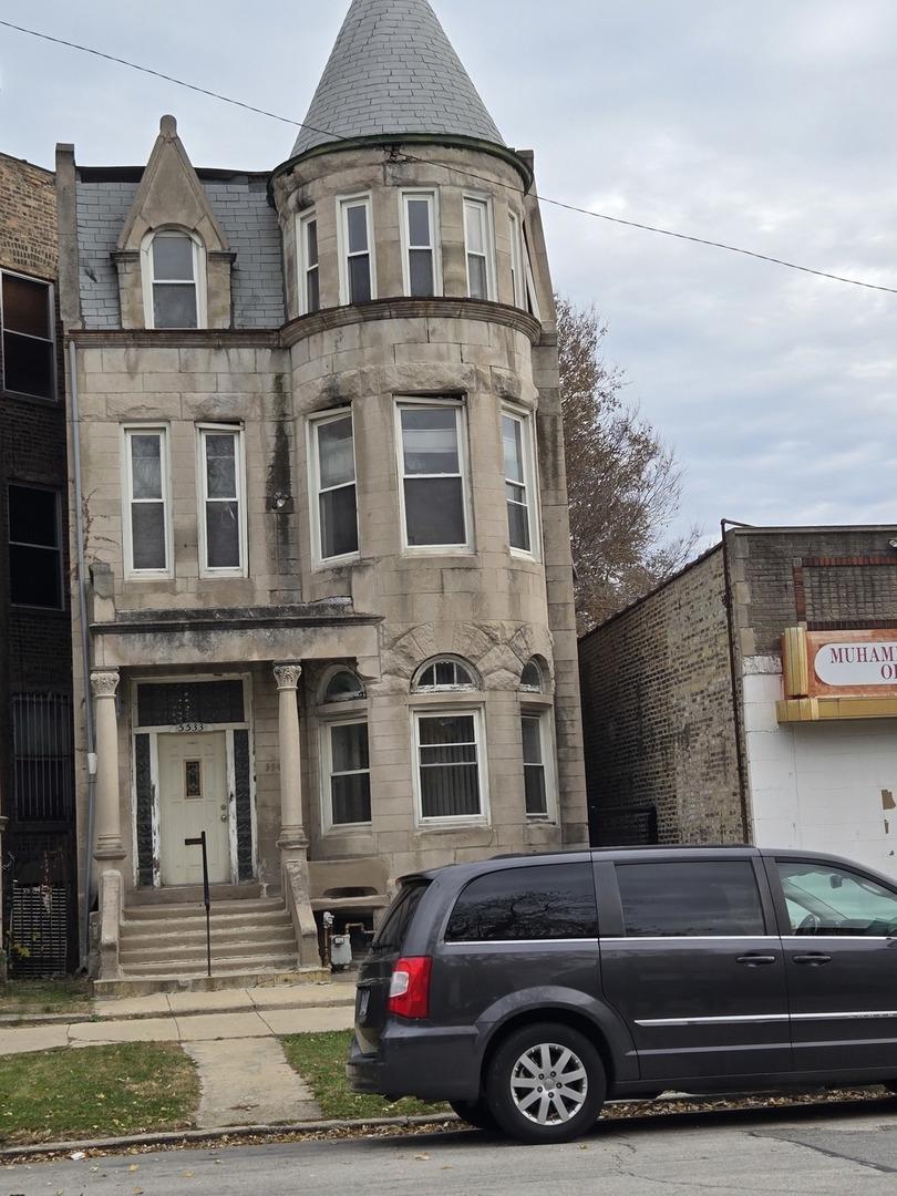 5533 S Michigan Ave., Chicago, IL 60637