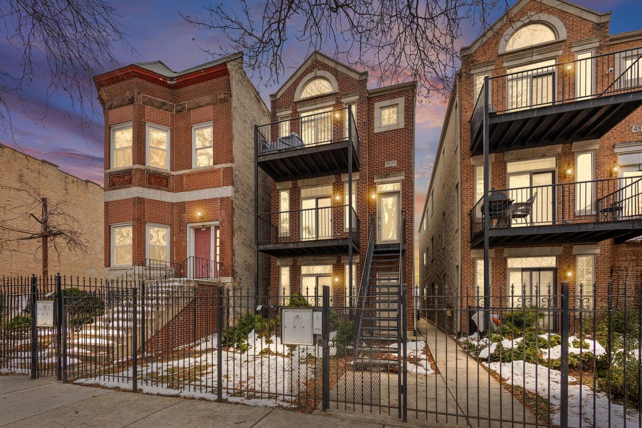 4809 S Wabash Ave. #1, Chicago, IL 60615
