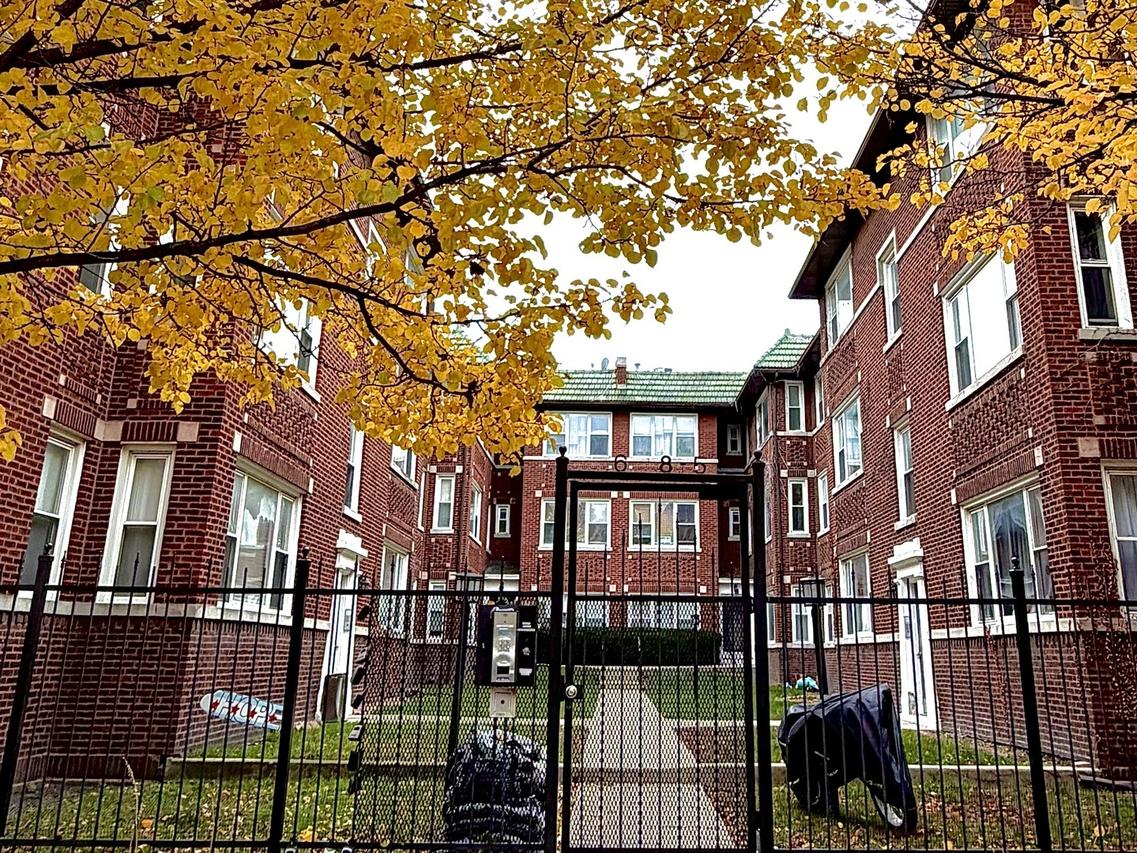 4652 N Saint Louis Ave. #3E, Chicago, IL 60625