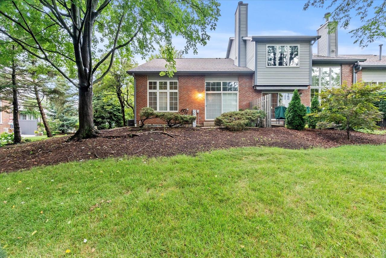 11257 Melrose Ct., Orland Park, IL 60467