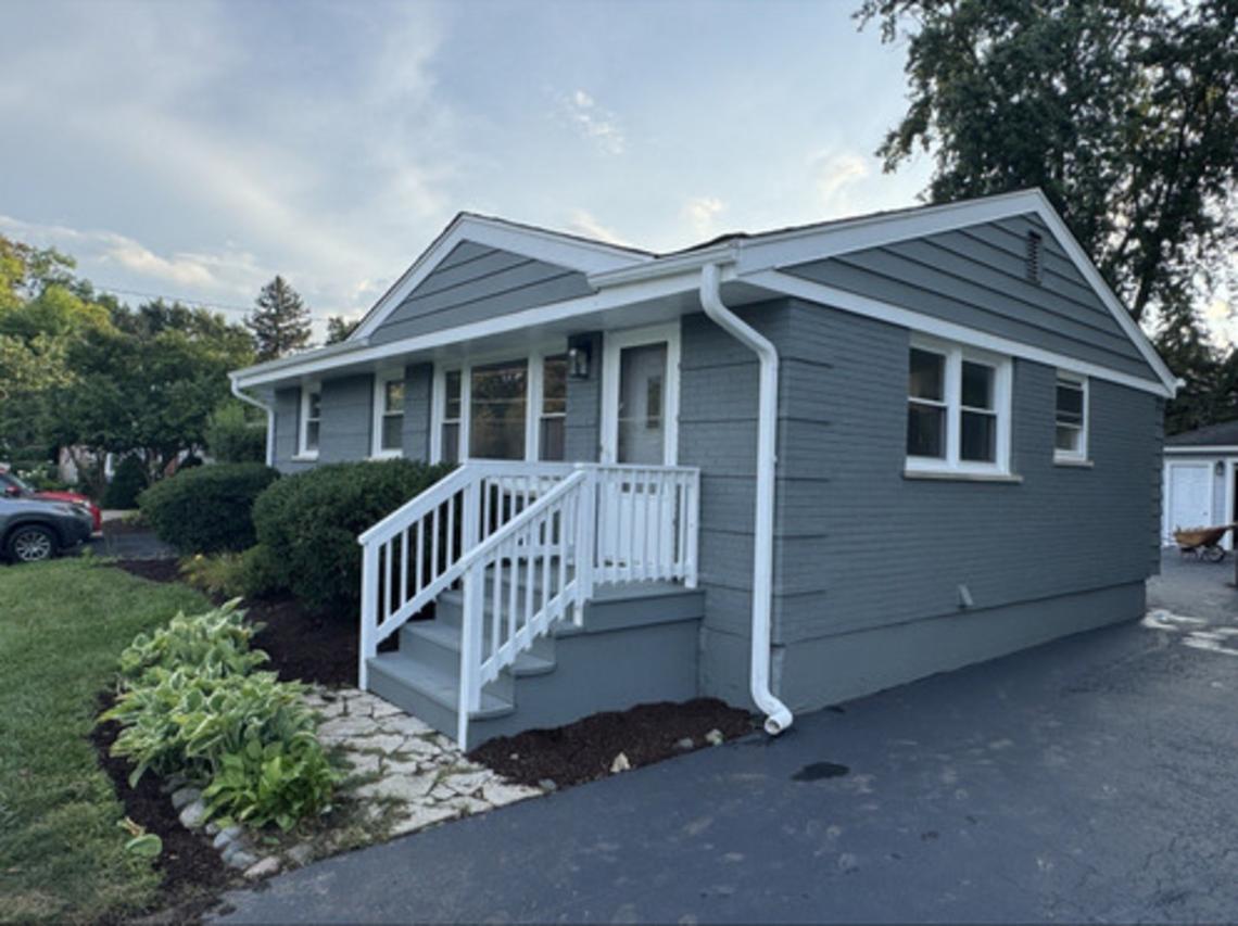 758 N Kenilworth Ave., Glen Ellyn, IL 60137