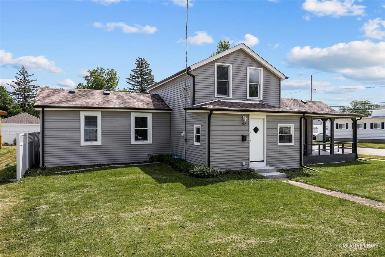 302 N Center St., Plano, IL 60545