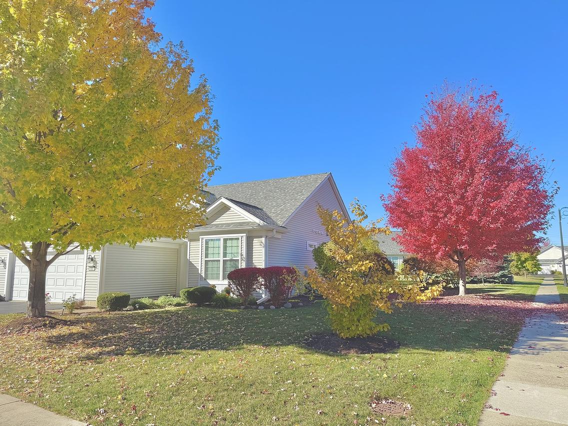 801 Treetop Ln., Shorewood, IL 60404