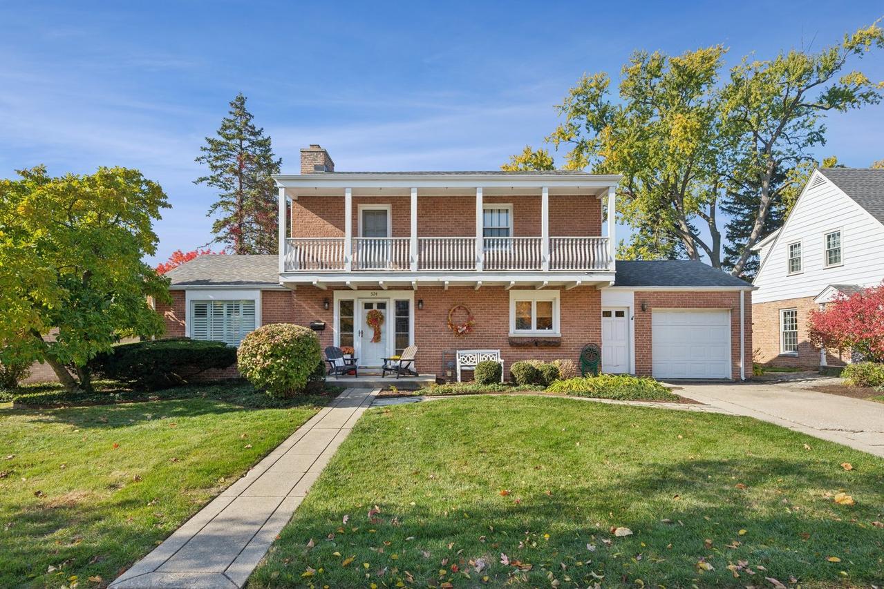 524 S Kensington Ave., La Grange, IL 60525