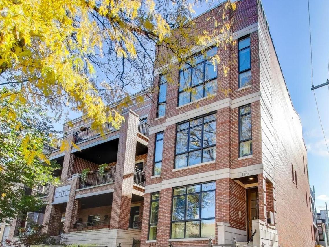 1169 W Eddy St. #101, Chicago, IL 60657