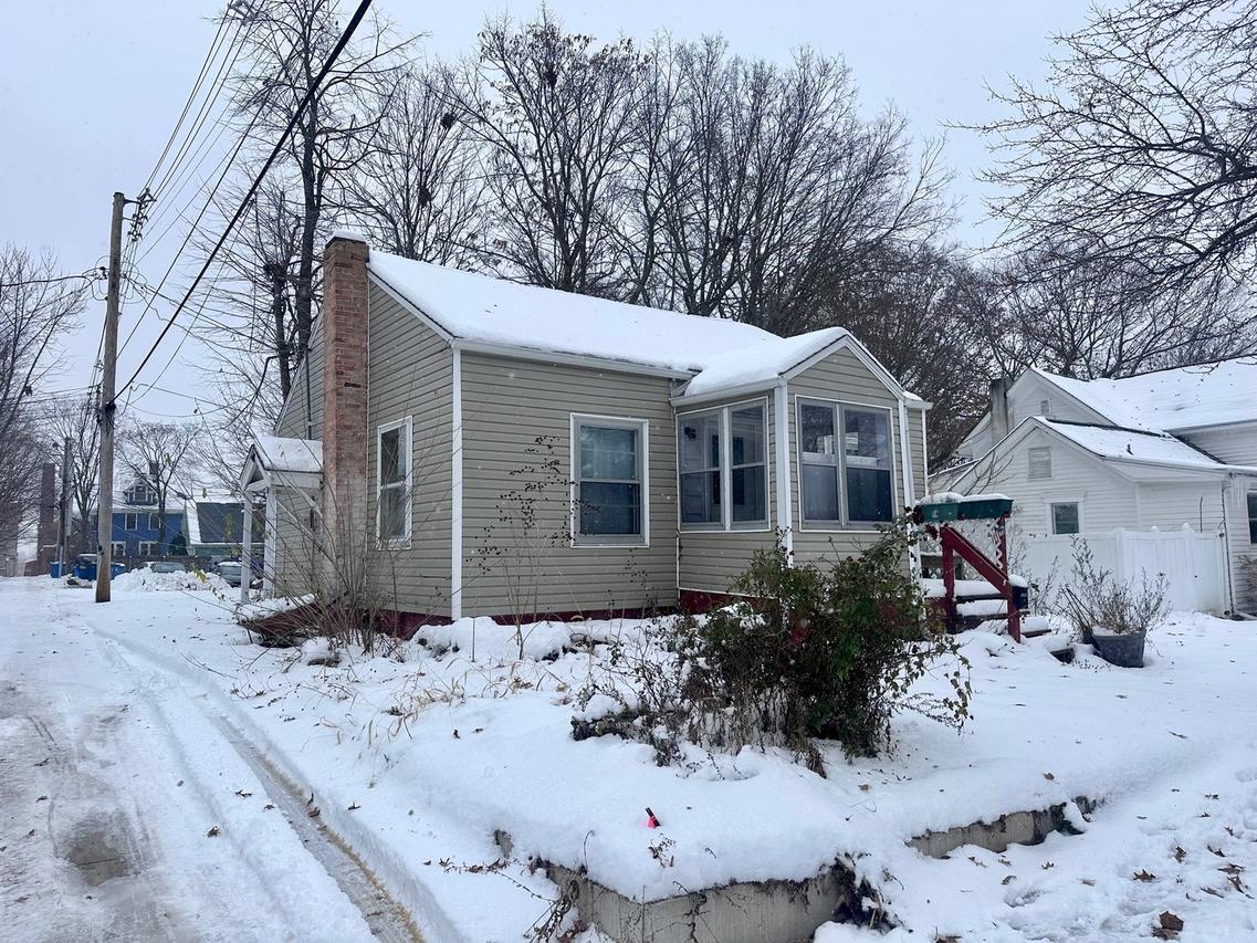 206 S Lynn St., Champaign, IL 61820