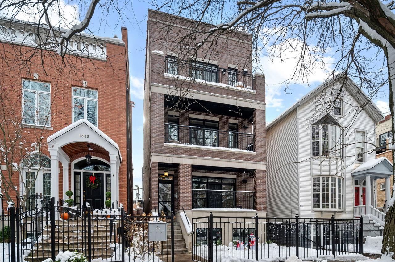 1341 W George St. #2, Chicago, IL 60657