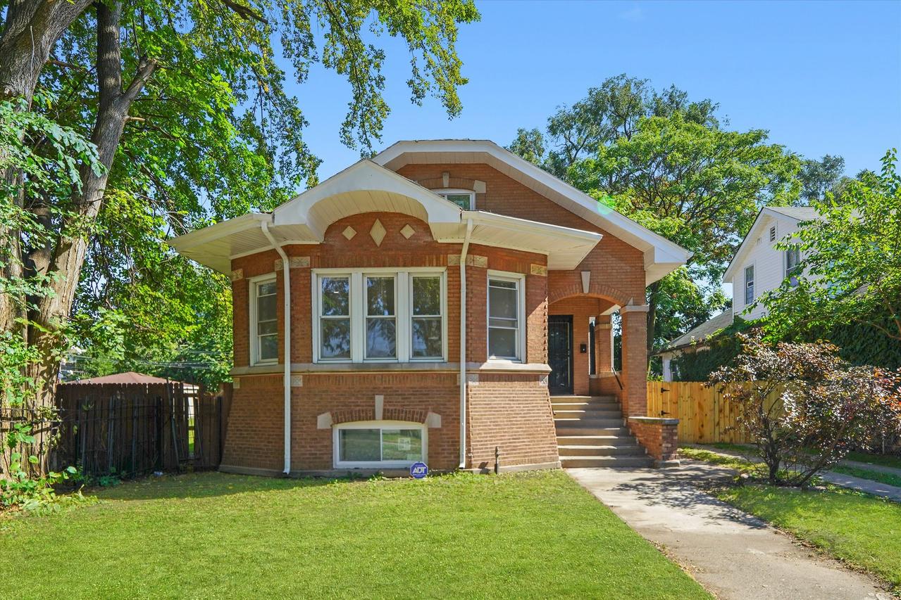 11127 S Wallace St., Chicago, IL 60628