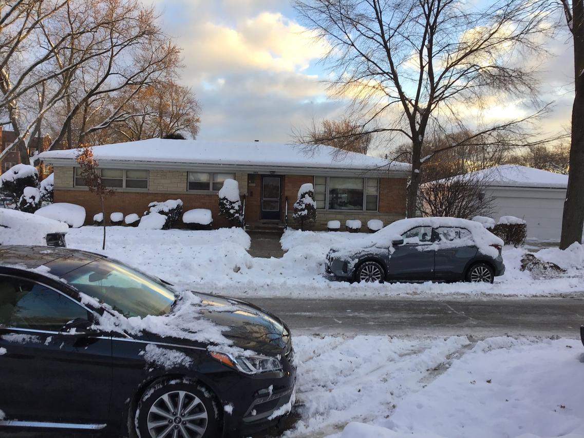 8454 Monticello Ave., Skokie, IL 60076