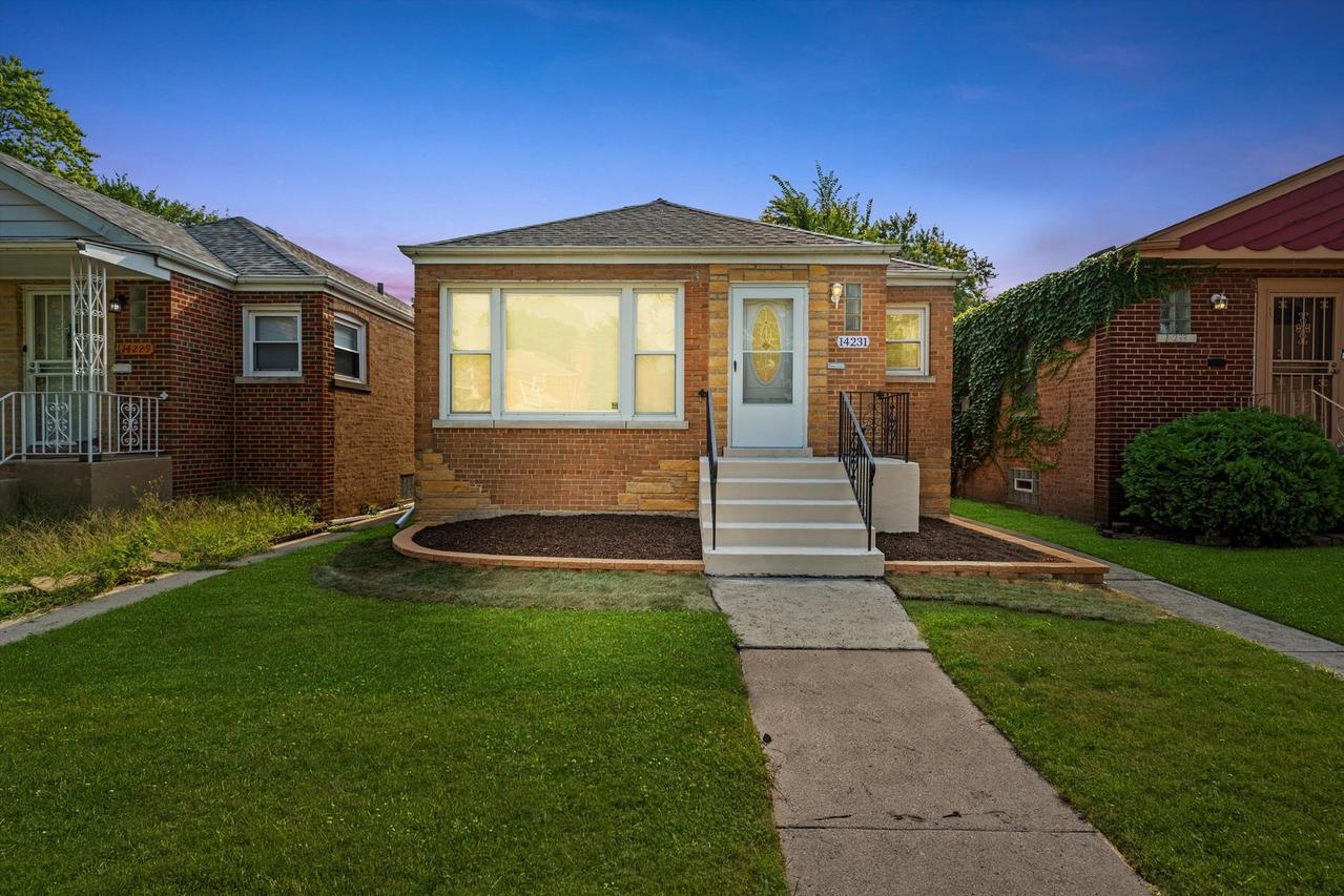 14231 S Dearborn St., Riverdale, IL 60827