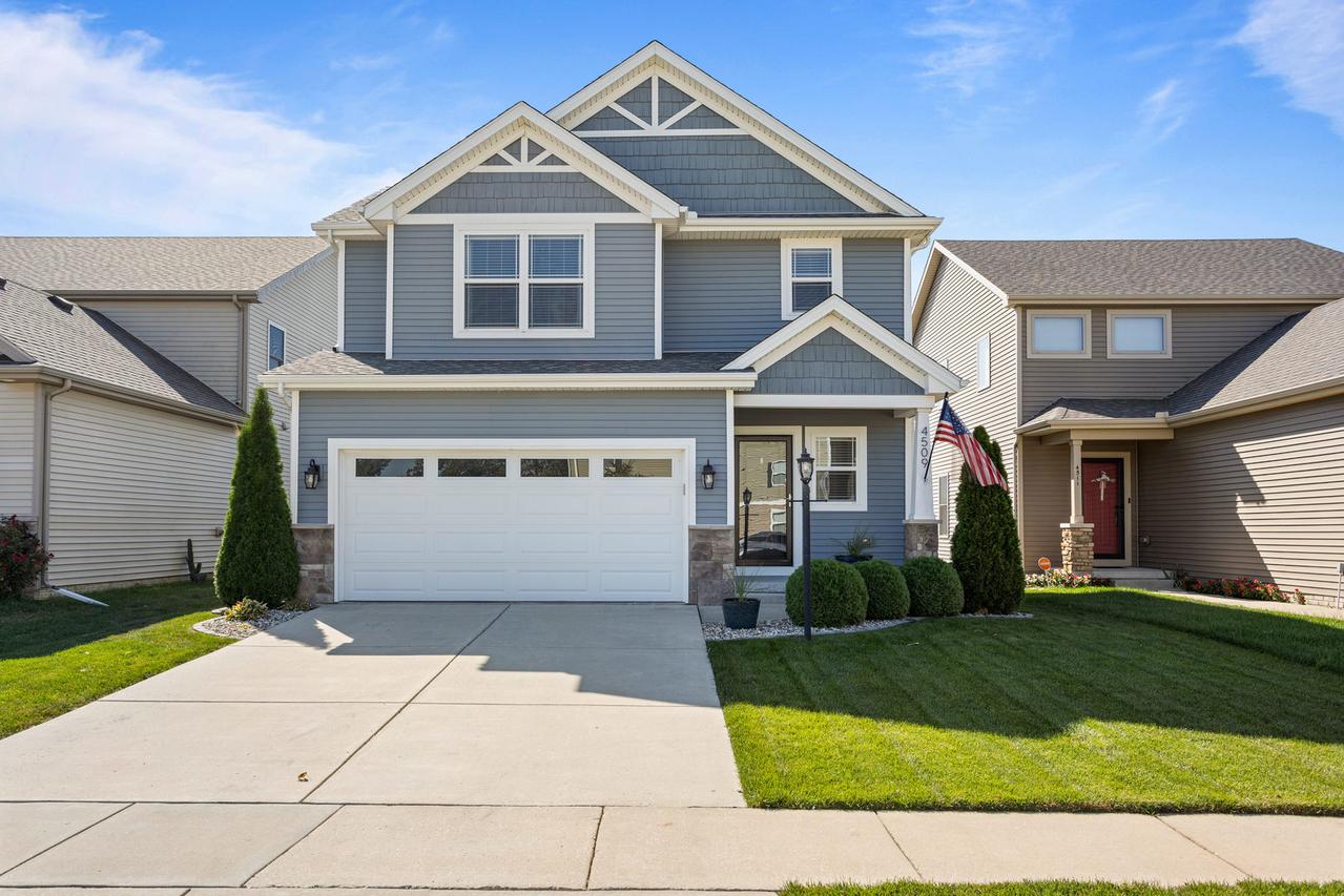 4509 Nicklaus Dr., Champaign, IL 61822