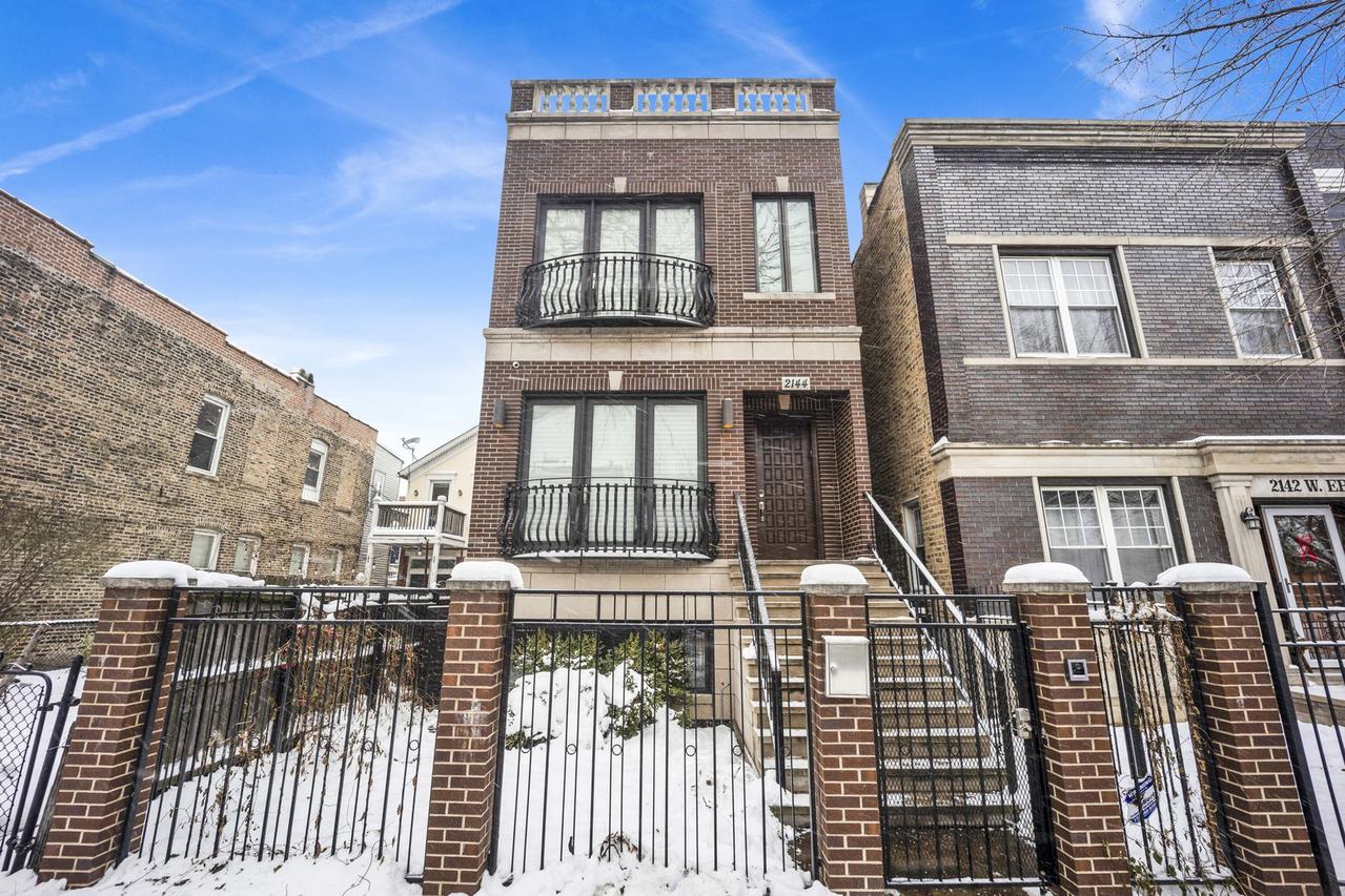 2144 W Erie St., Chicago, IL 60612