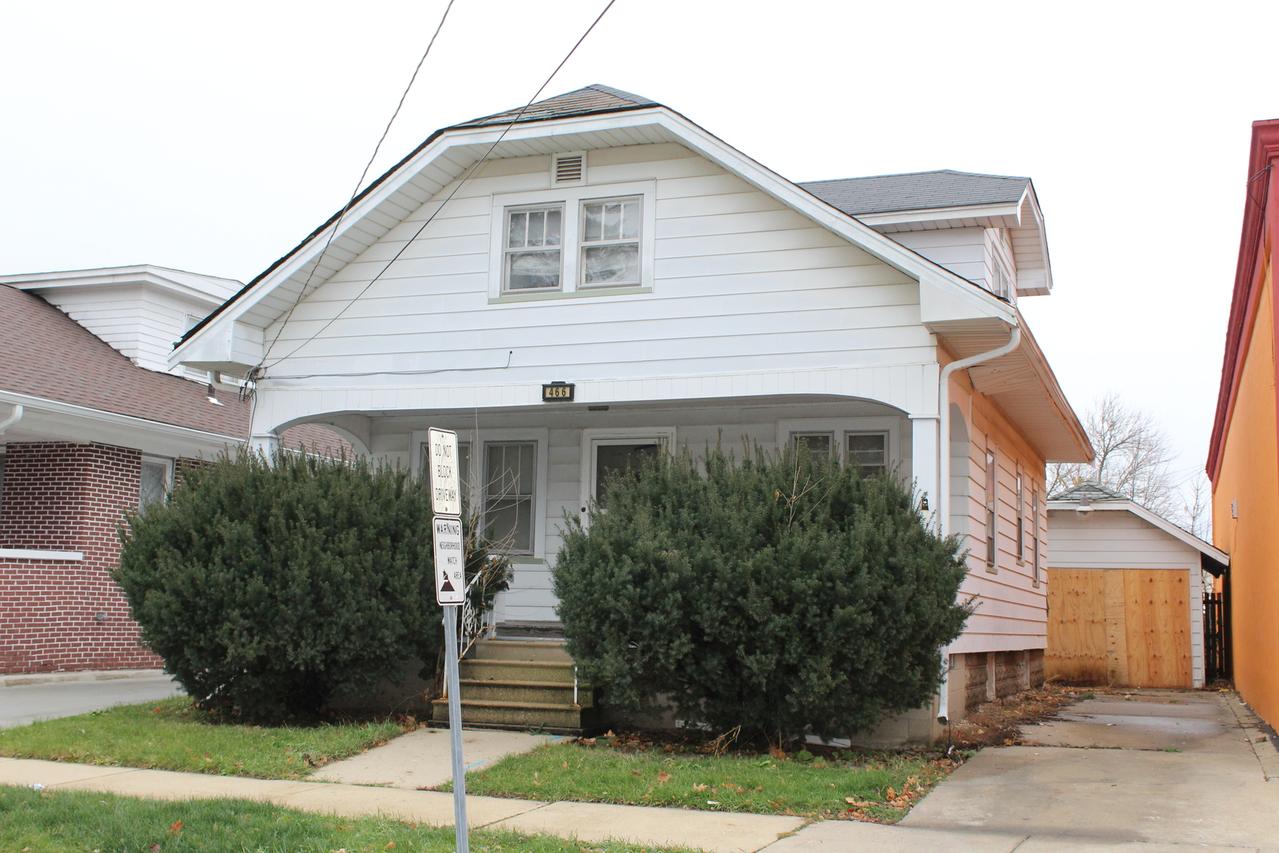 466 Hinman St., Aurora, IL 60505
