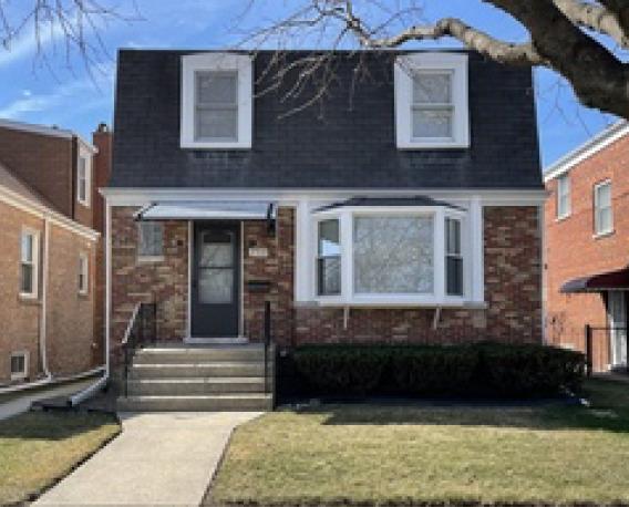 2310 S 11th Ave., North Riverside, IL 60546
