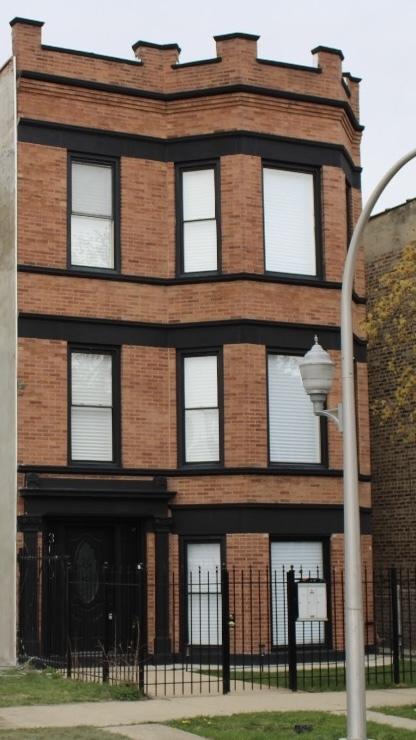 3660 W Grenshaw St., Chicago, IL 60624