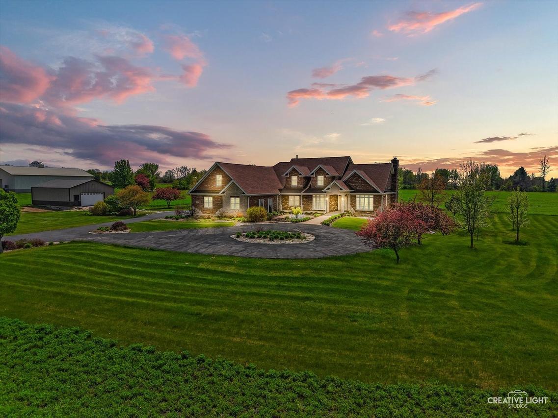 1502 Cherry Rd., Oswego, IL 60543