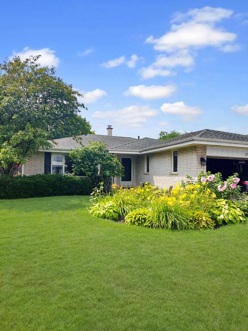 [Address Hidden by Seller], Lansing, IL 60438