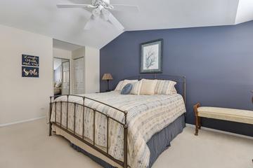 1600 Brittany Ct. #C2, Wheeling, IL 60090