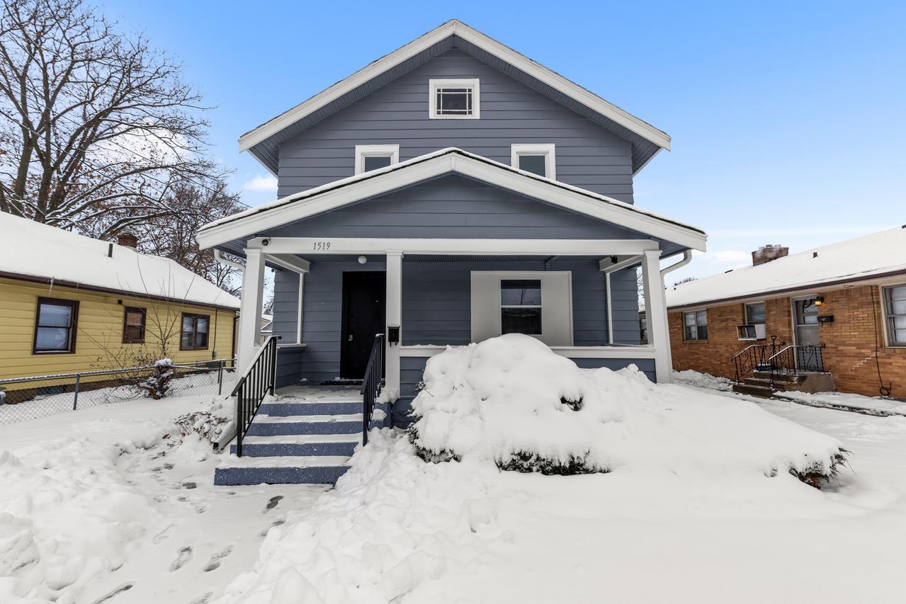 1519 13th St., Rockford, IL 61104