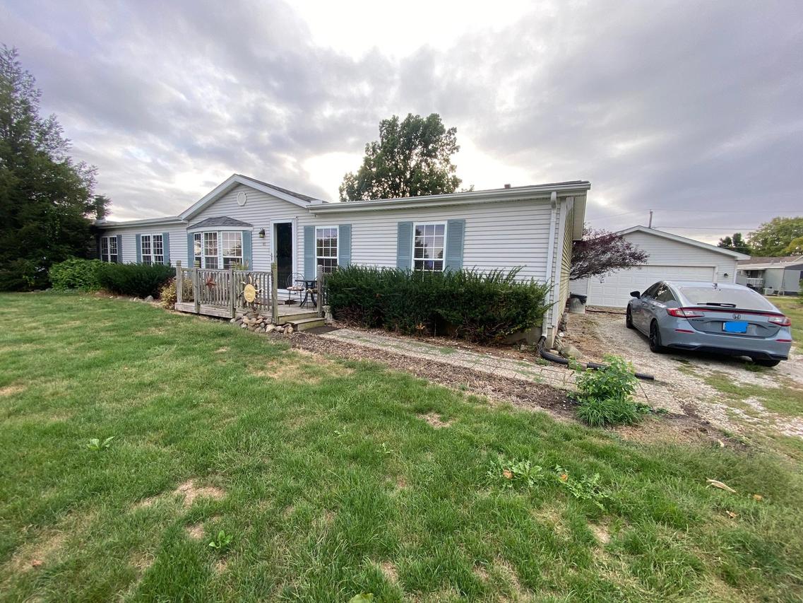 207 S Main St., Fithian, IL 61844