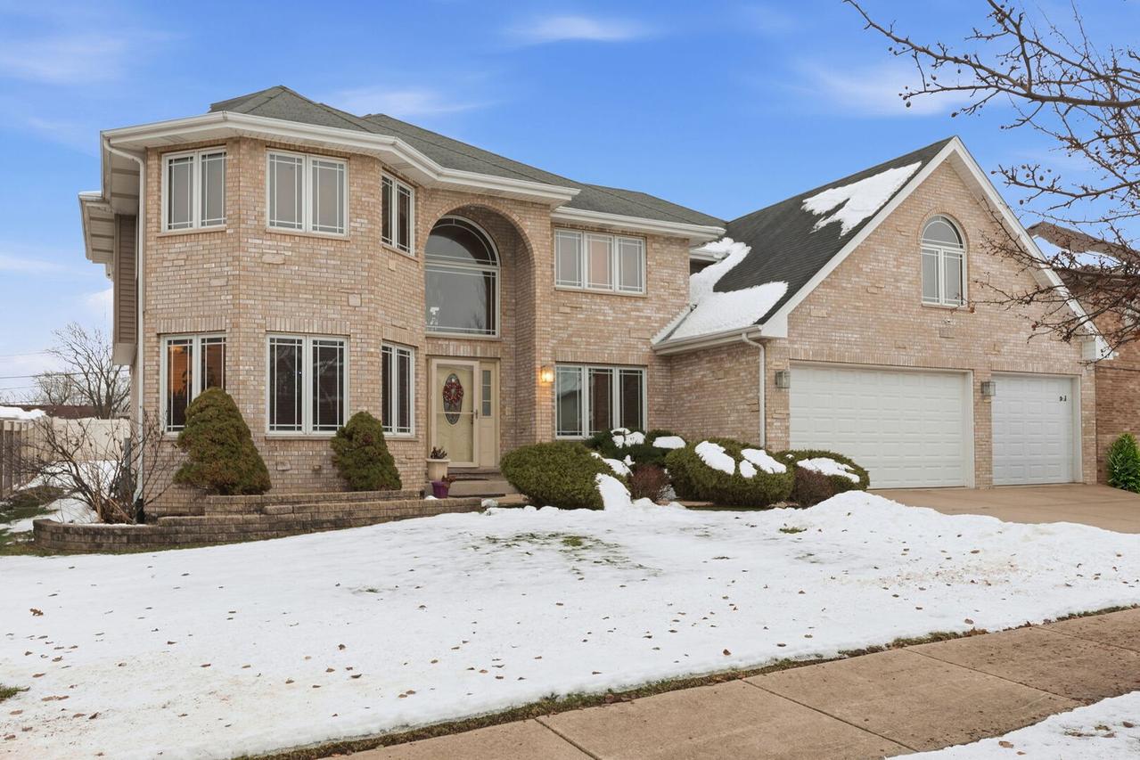 22131 Meadow Lake Pl., Richton Park, IL 60471